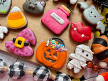 Load image into Gallery viewer, Halloween Minis
